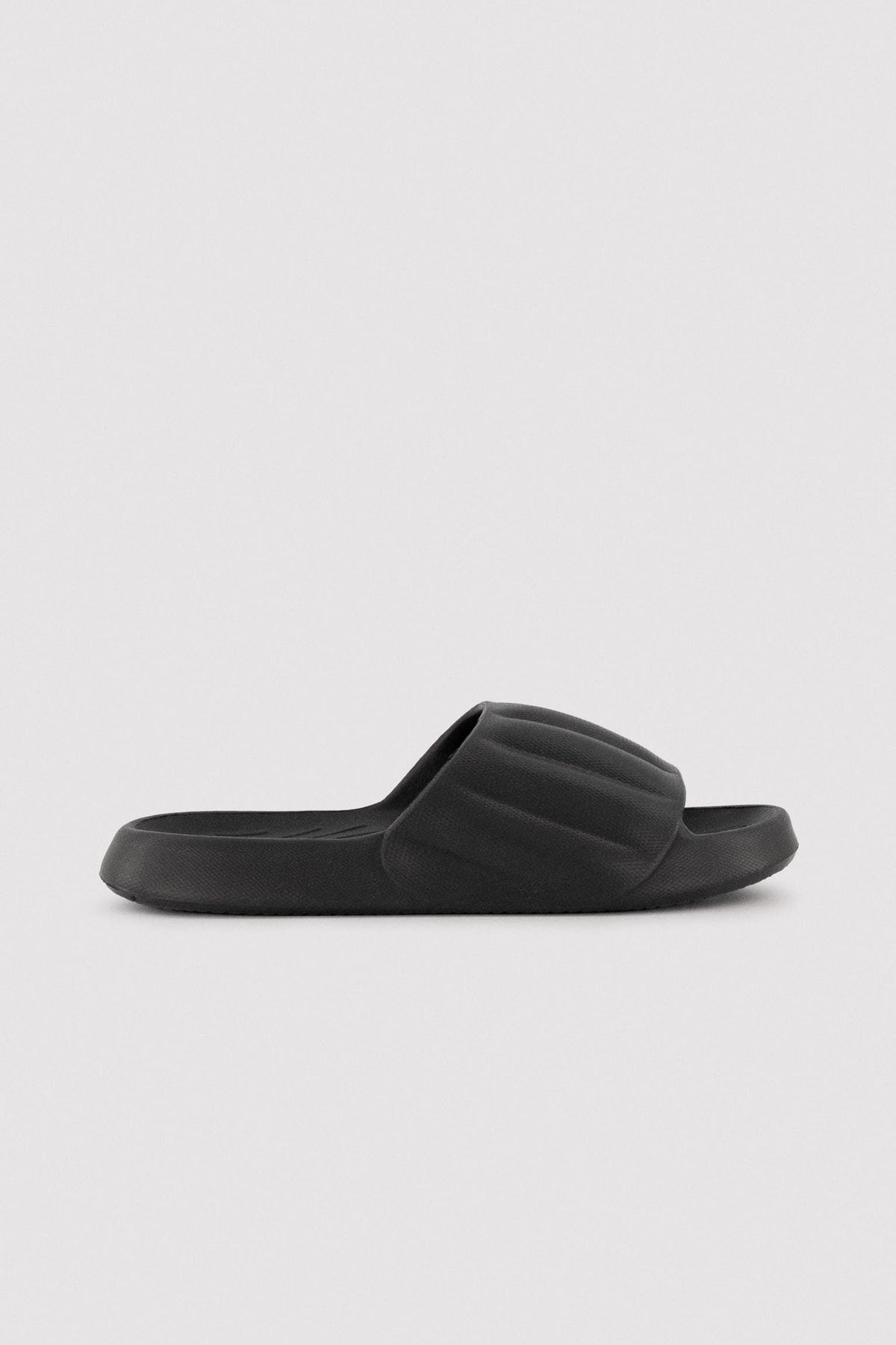 Sandalias ligeras para hombre color negro