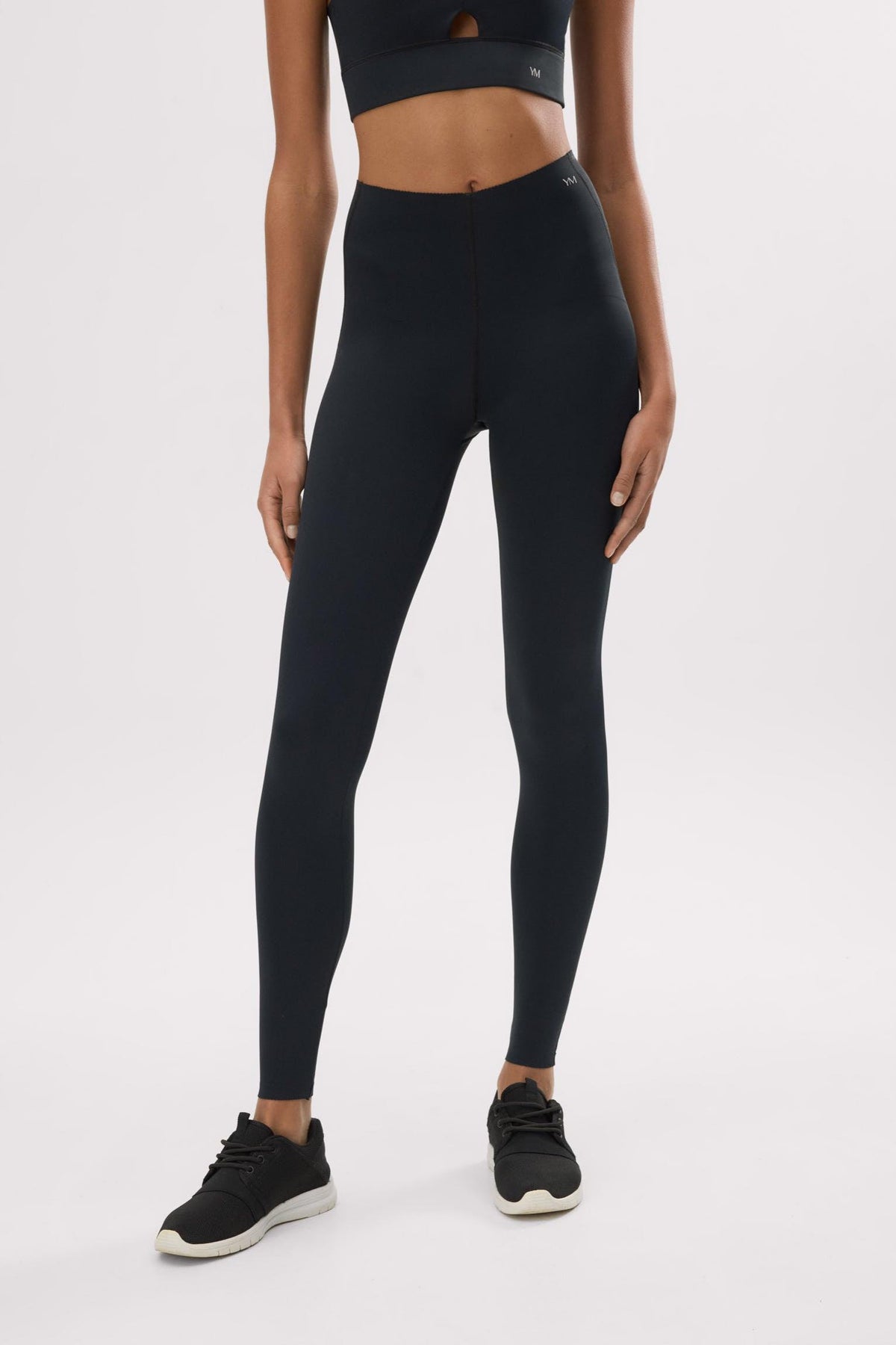 Leggings deportivos compresivos largos vientre plano negro