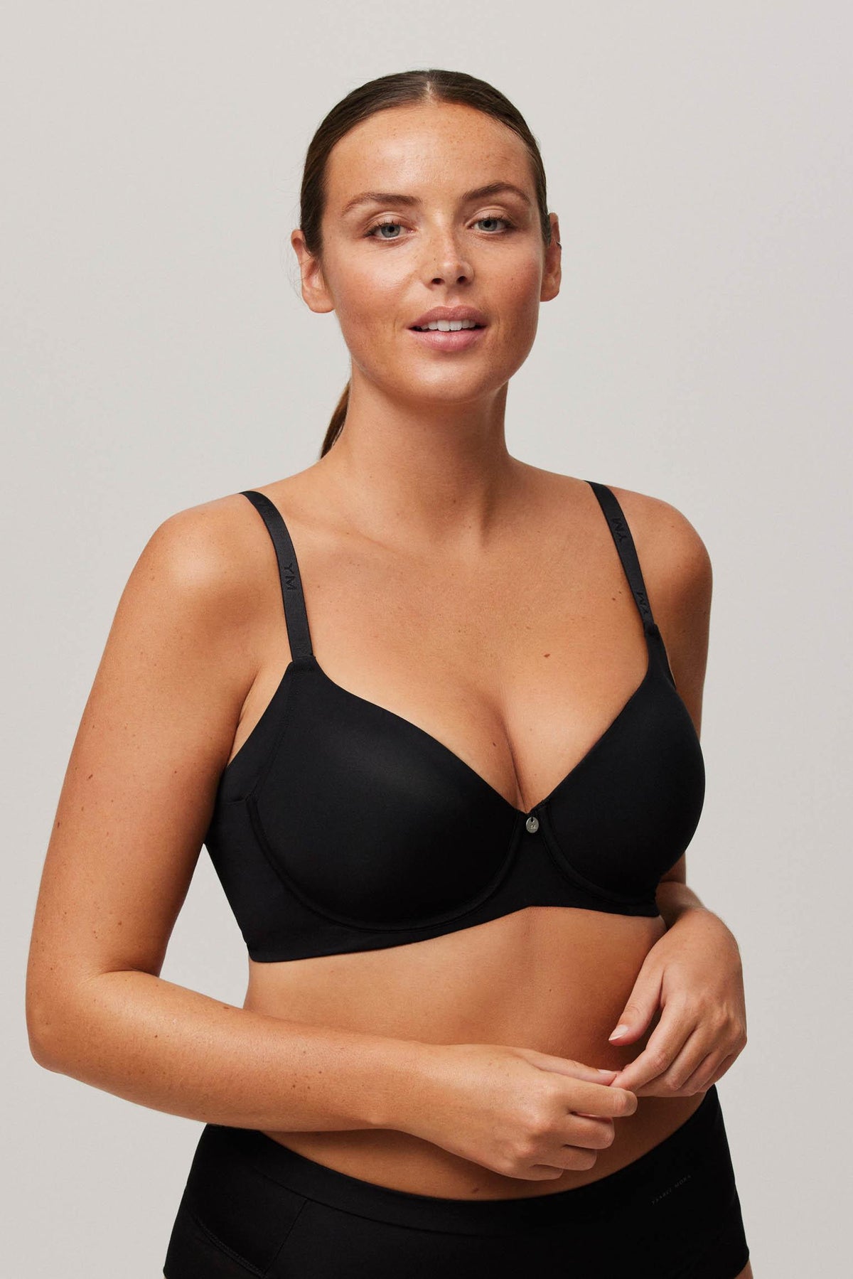 Brasier con aro con relleno negro