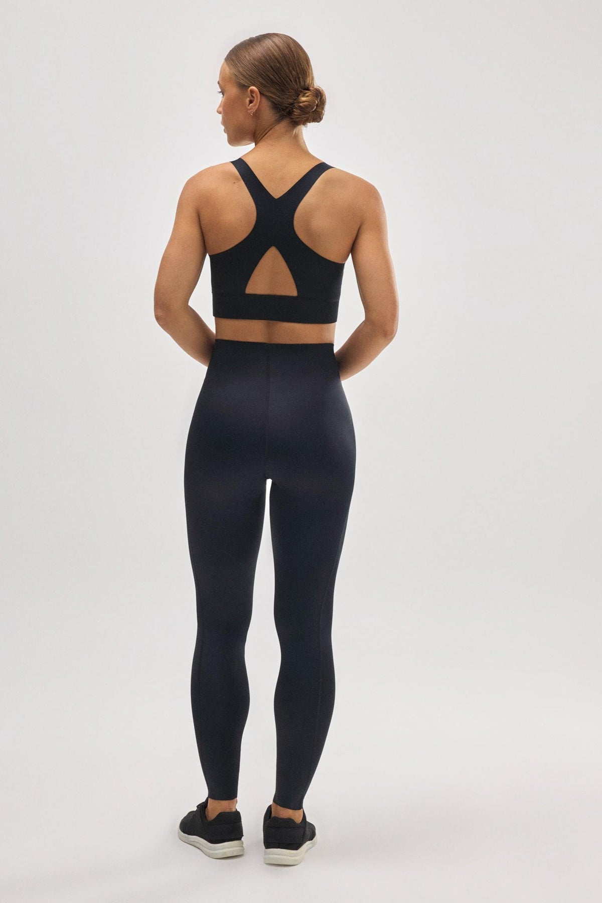 Leggings deportivos compresivos largos vientre plano negro