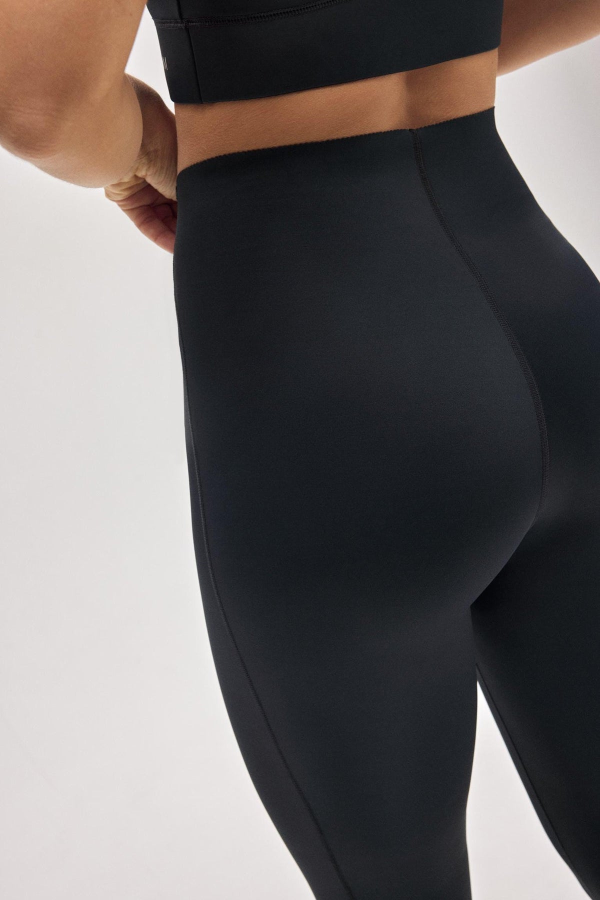 Leggings deportivos compresivos largos vientre plano negro