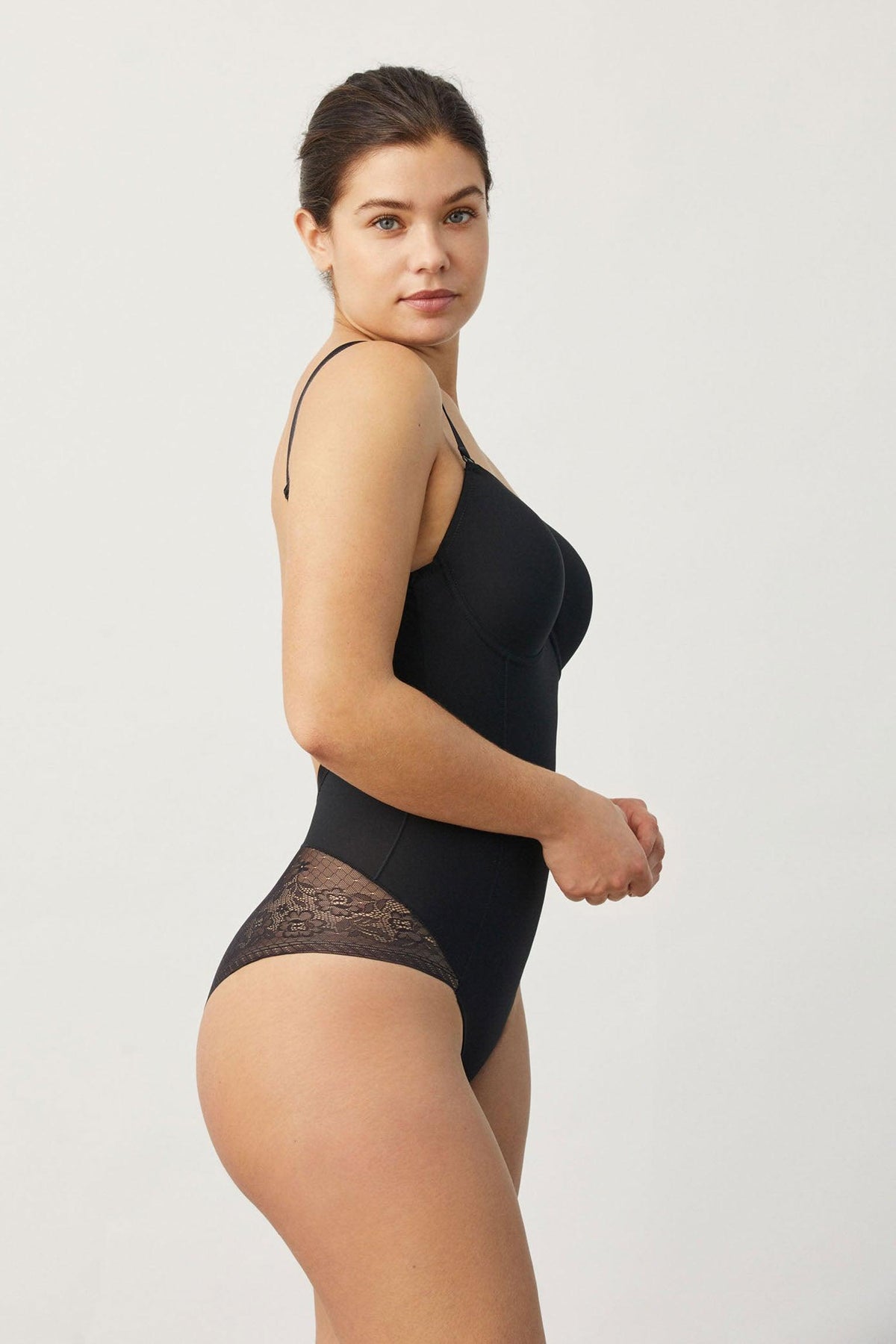 Body reductor con aro espalda abierta negro
