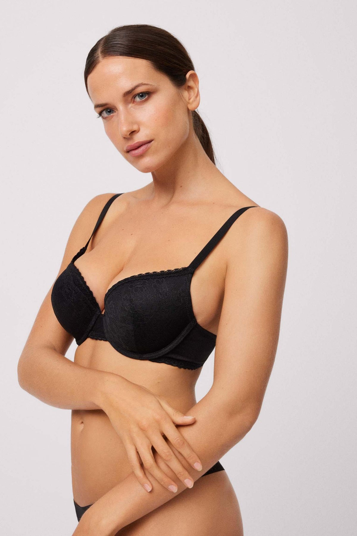 Brasier push-up negro