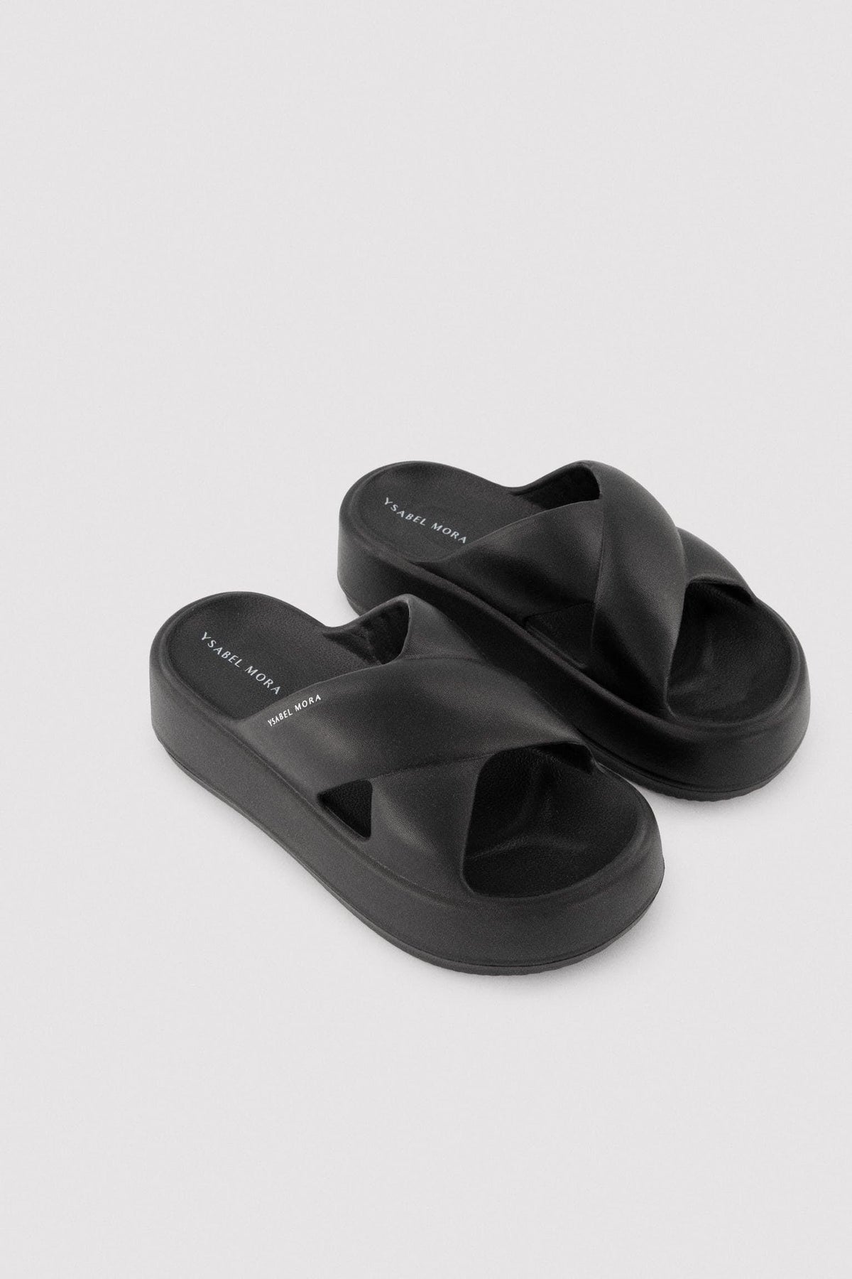 Chanclas de playa con plataforma antiderrapantes ligeras negras