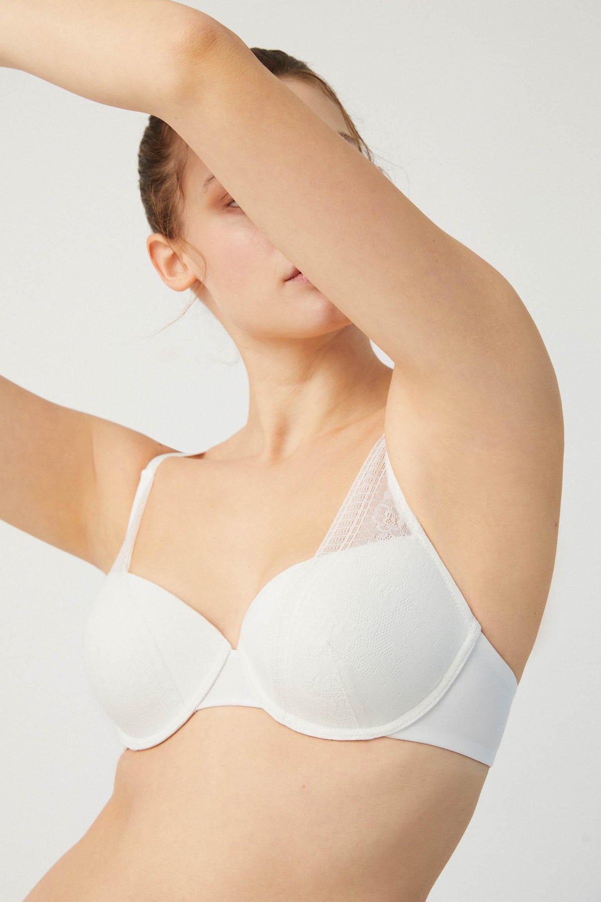 Brasier con aro con relleno color marfil
