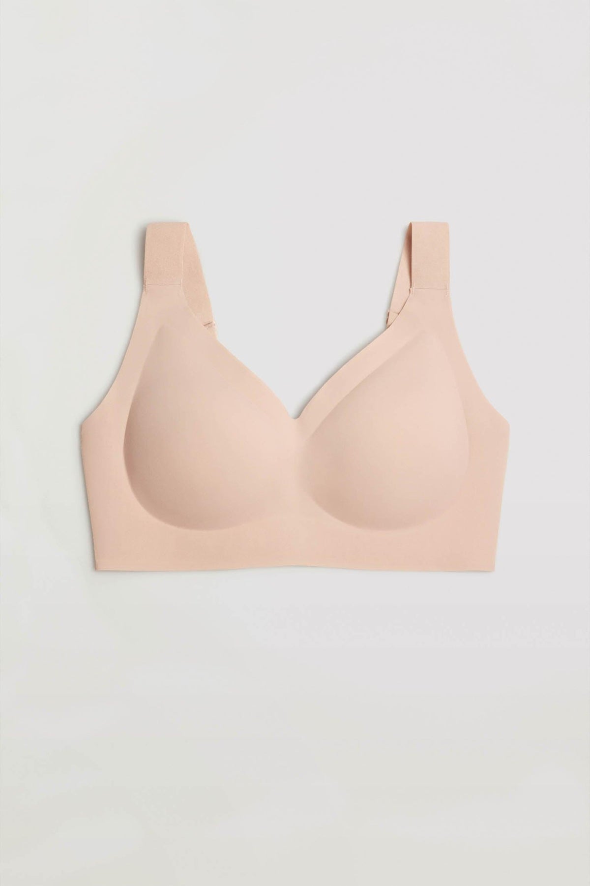 Brasier sin aro con tirantes anchos y push-up ligero nude