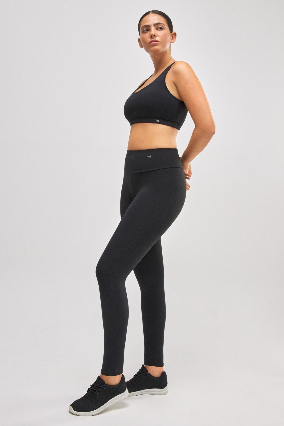 Leggings deportivos de tiro alto con tacto algodonero negro