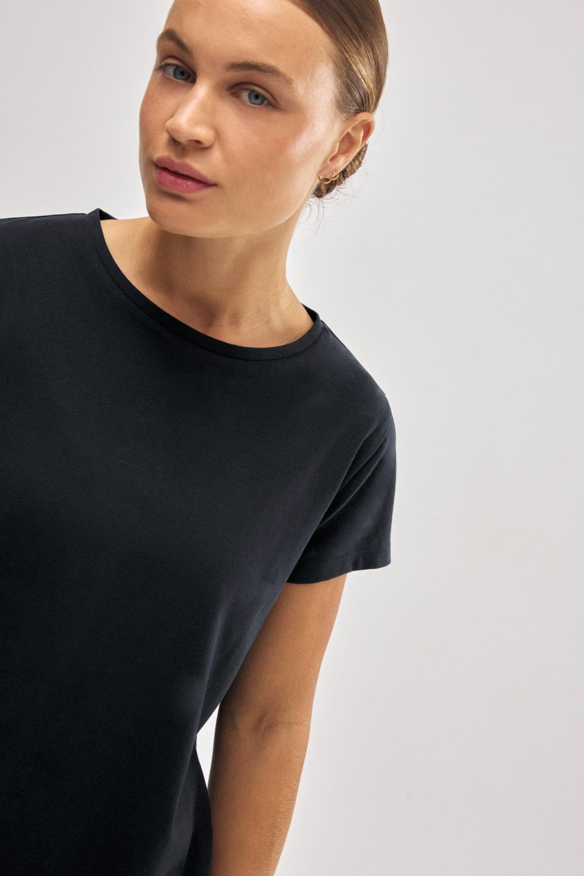Camiseta de algodón básica estilo deportivo negro