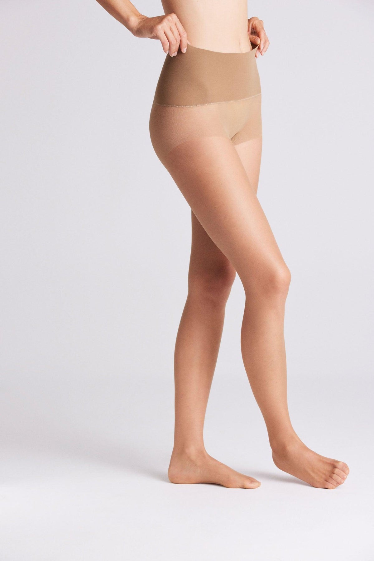 Panty sin costuras 15 denier bronce