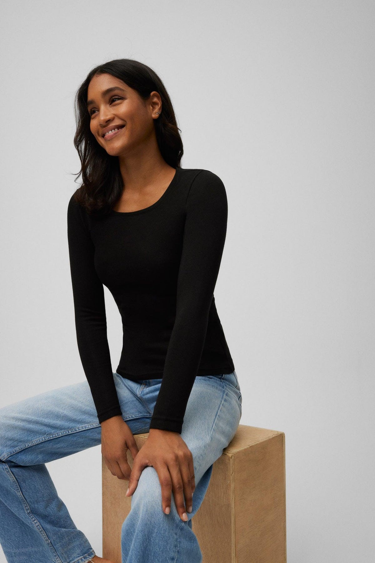 TÉRMICO Playera con control de temperatura manga larga negro