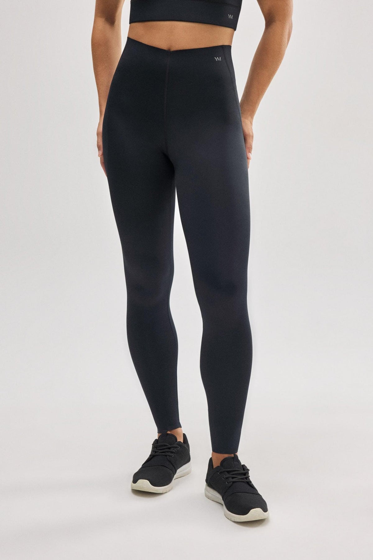 Leggings deportivos compresivos largos vientre plano negro