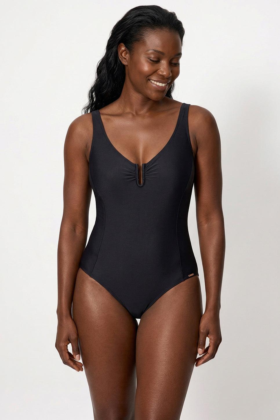 Traje de baño reductor negro copa C