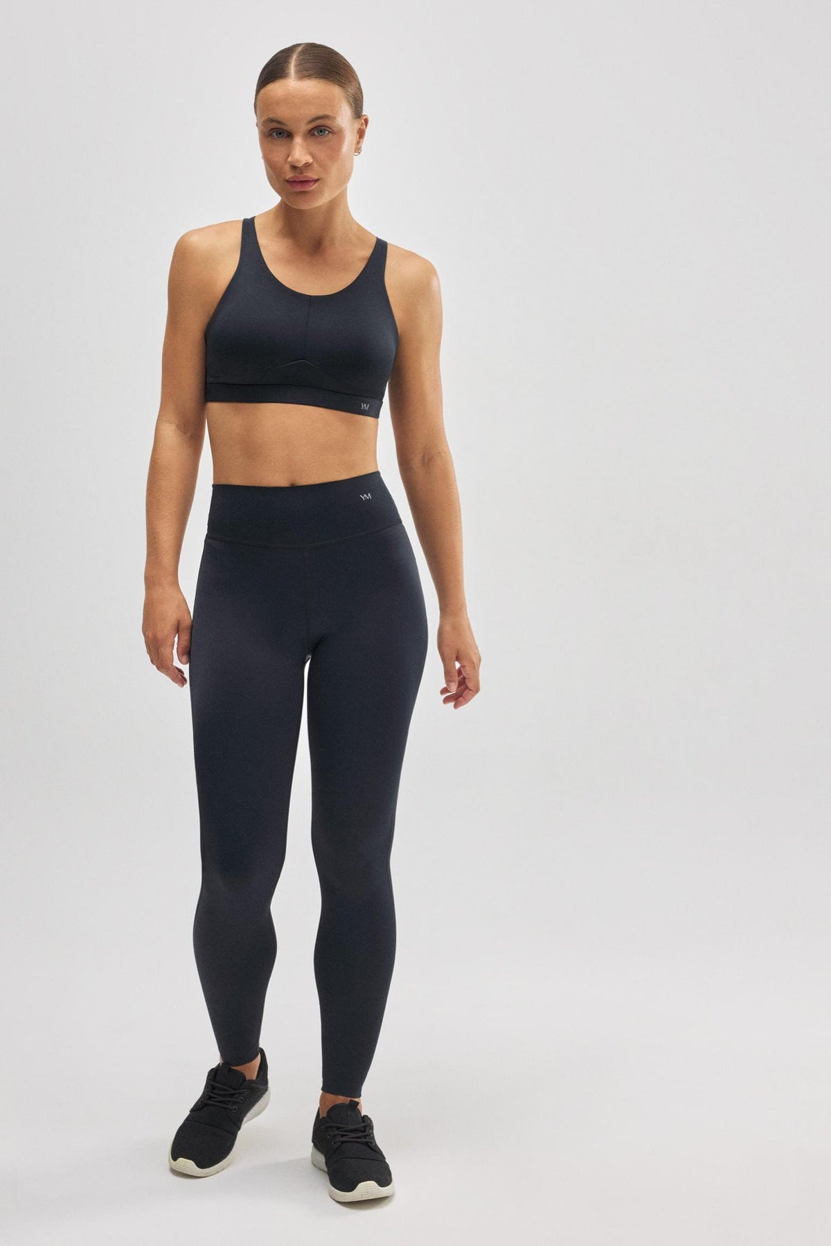 Sujetador deportivo Compressive alto impacto tirantes regulables negro