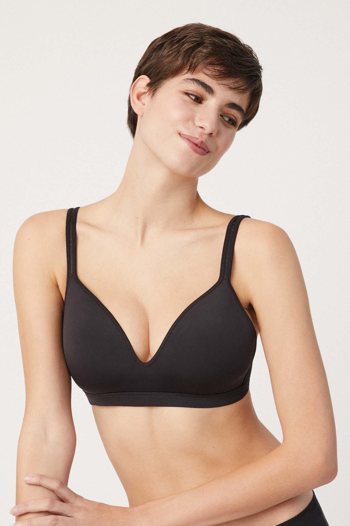 Bra sin aro con relleno negro