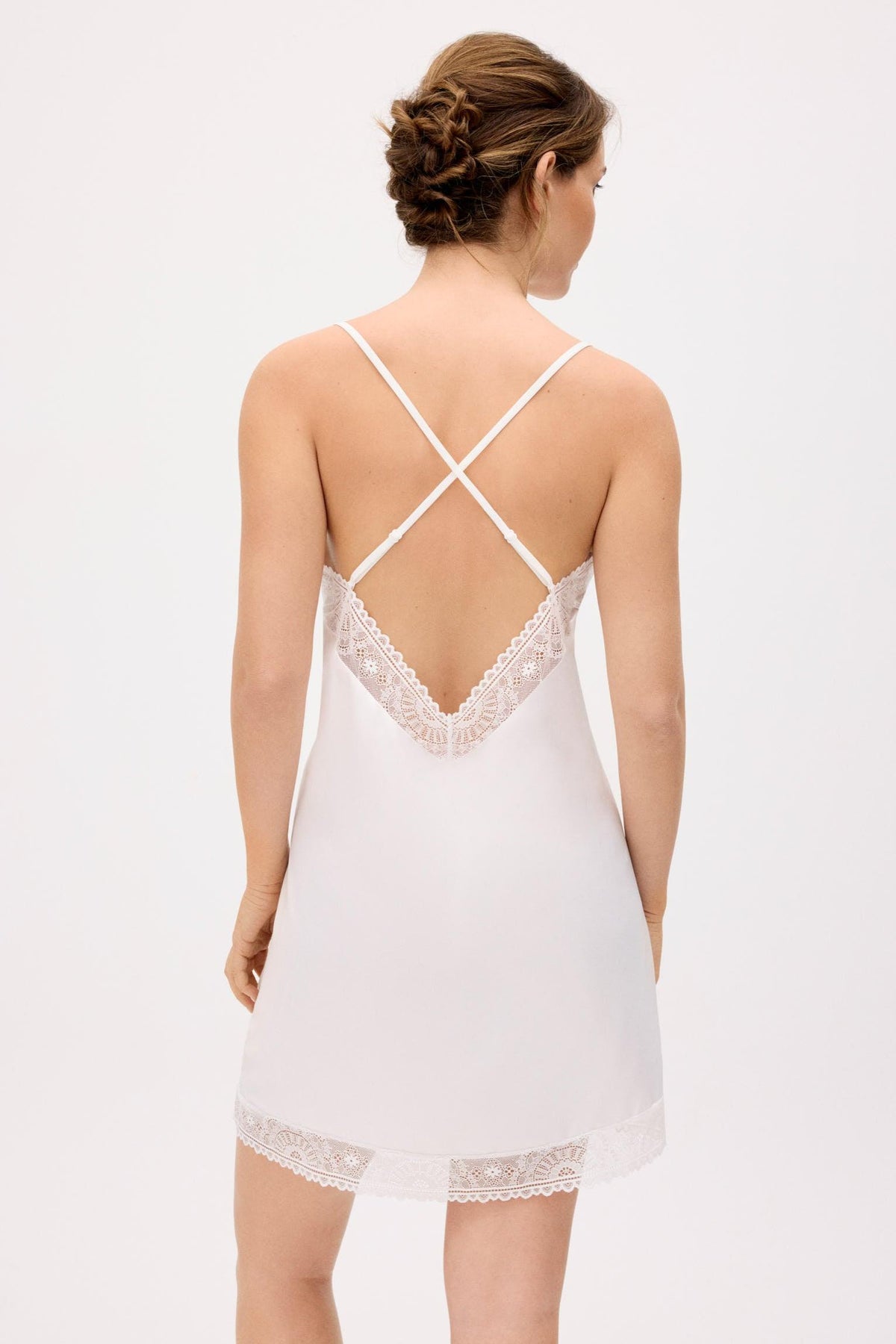 Camisón de tirantes de satén blanco | Colección Novia