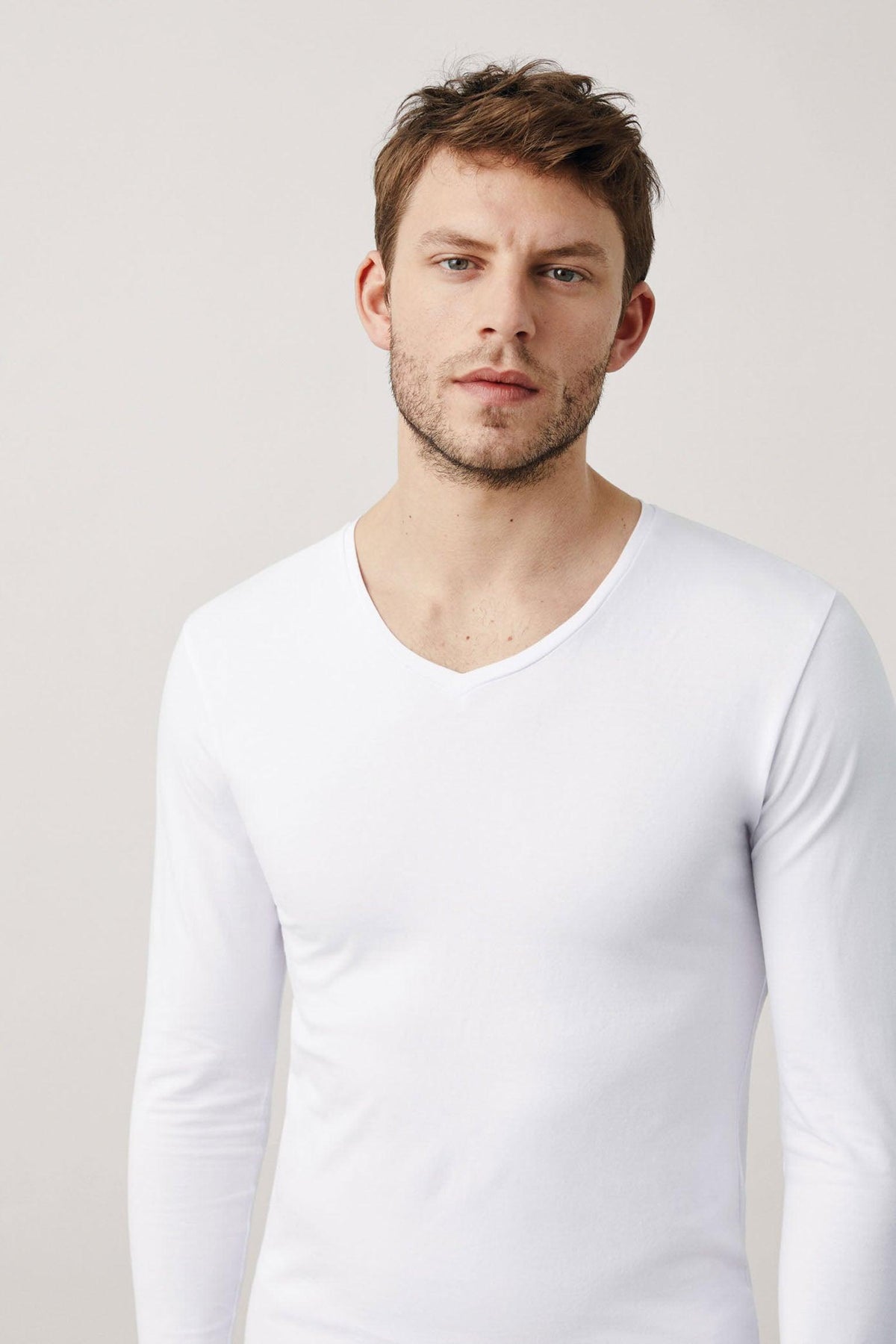 Camiseta interior manga larga cuello en V blanco