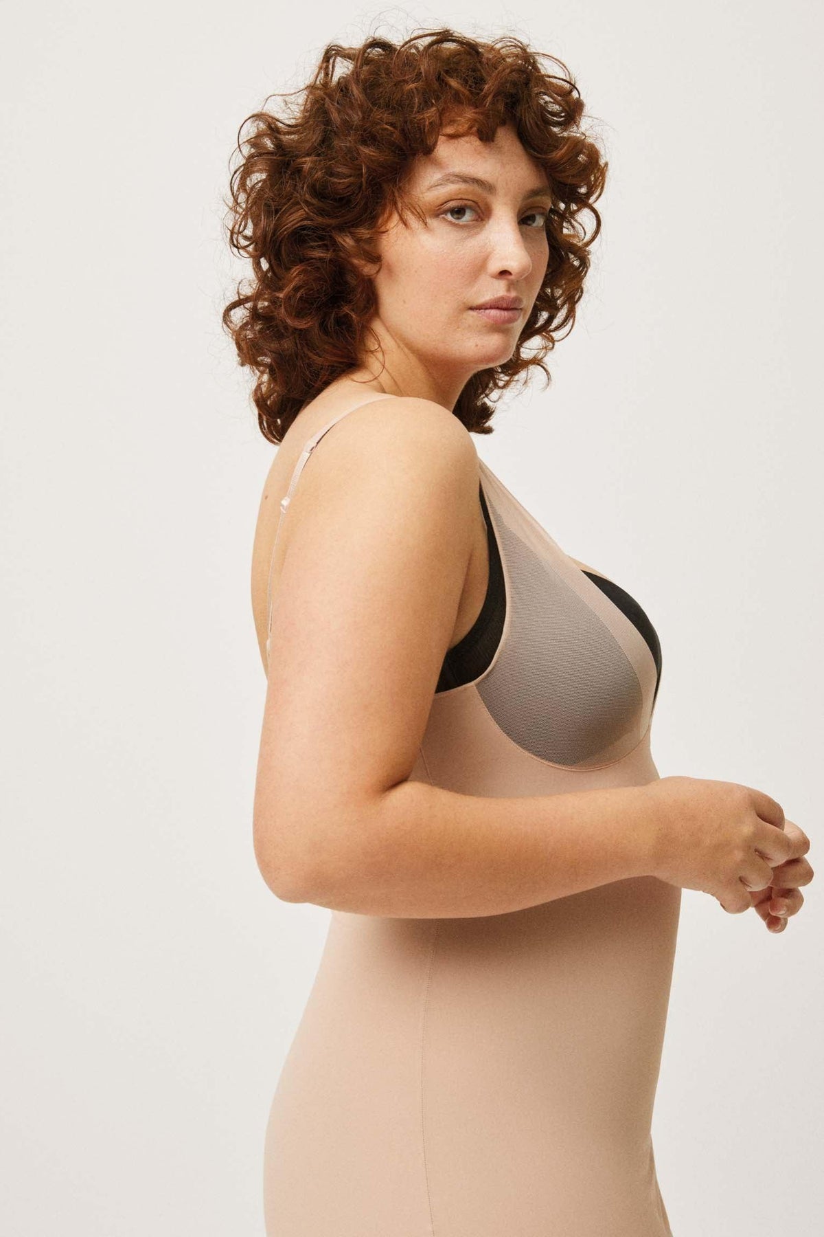 Dress-up reductor nude