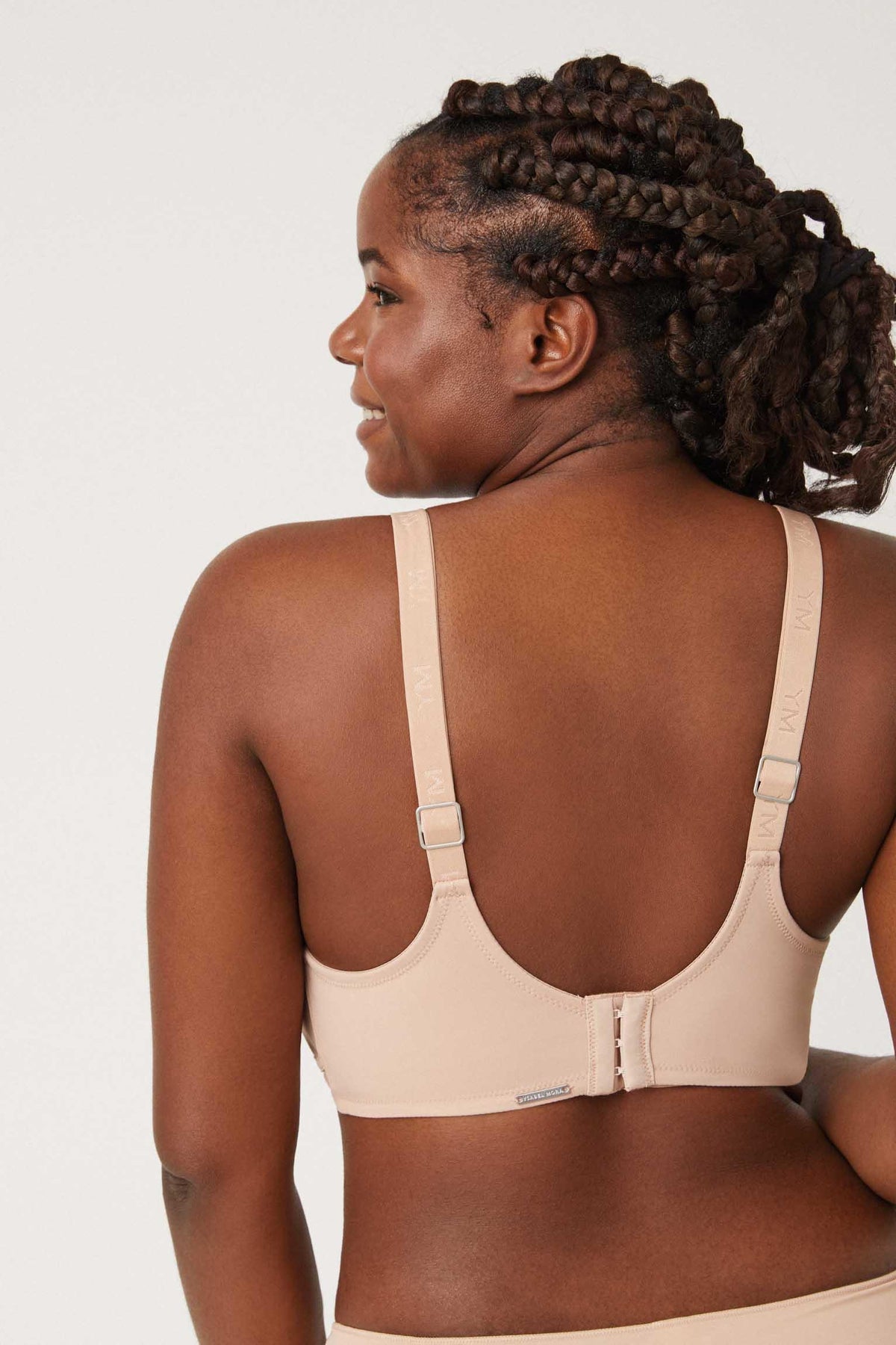 Brasier reductor triángulo nude copas D y E