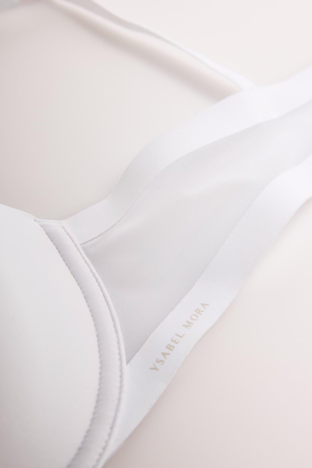 Brasier nomarks Paula con aro con relleno blanco | Paula Echevarría